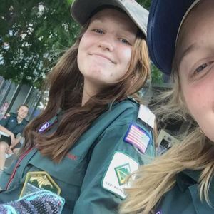 Meet your Posher, Dana